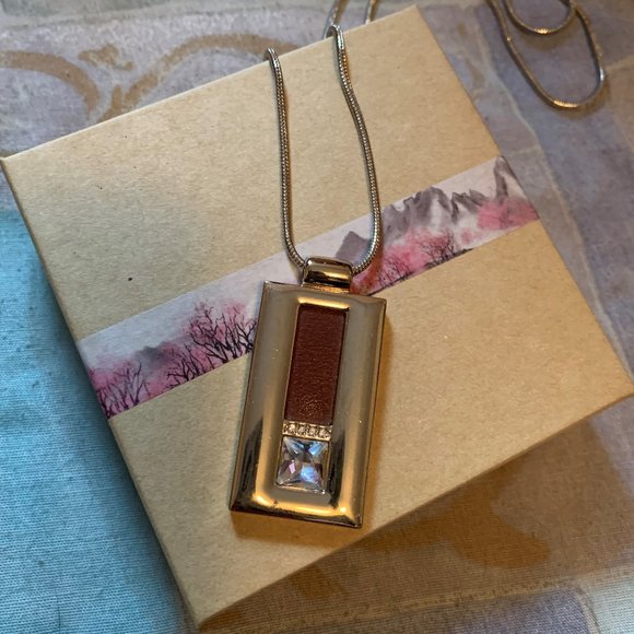 White House Black Market Jewelry - WHBM long Necklace